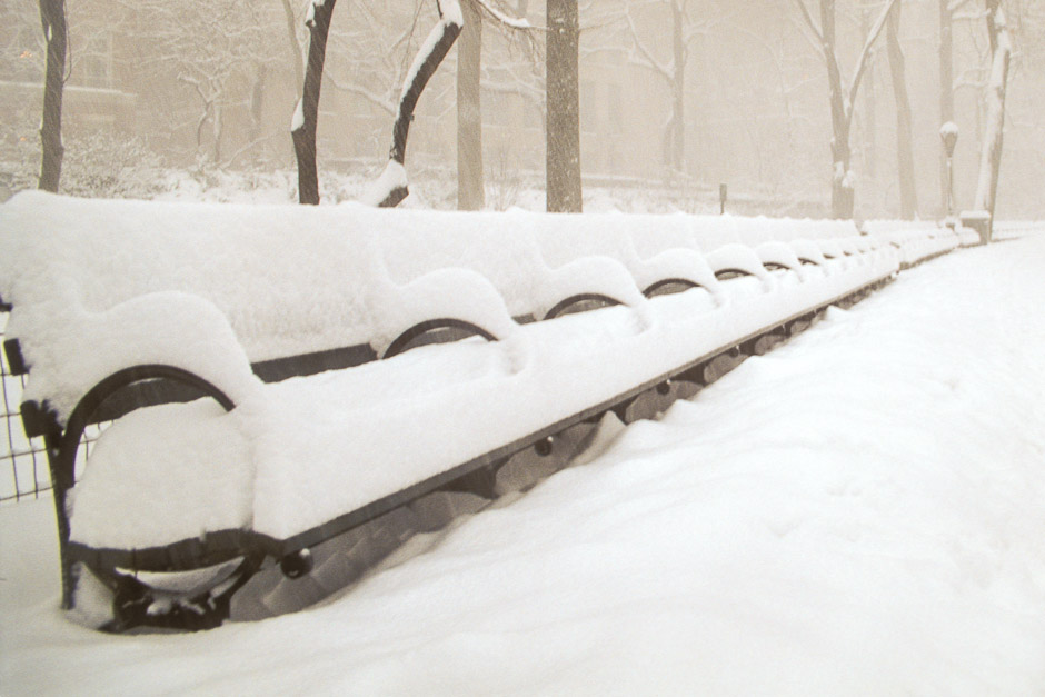 NYC Blizzard of 2000 –